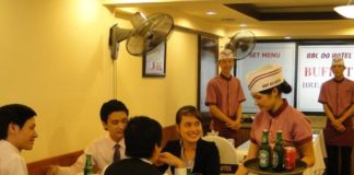 cung cấp nhân viên phục vụ